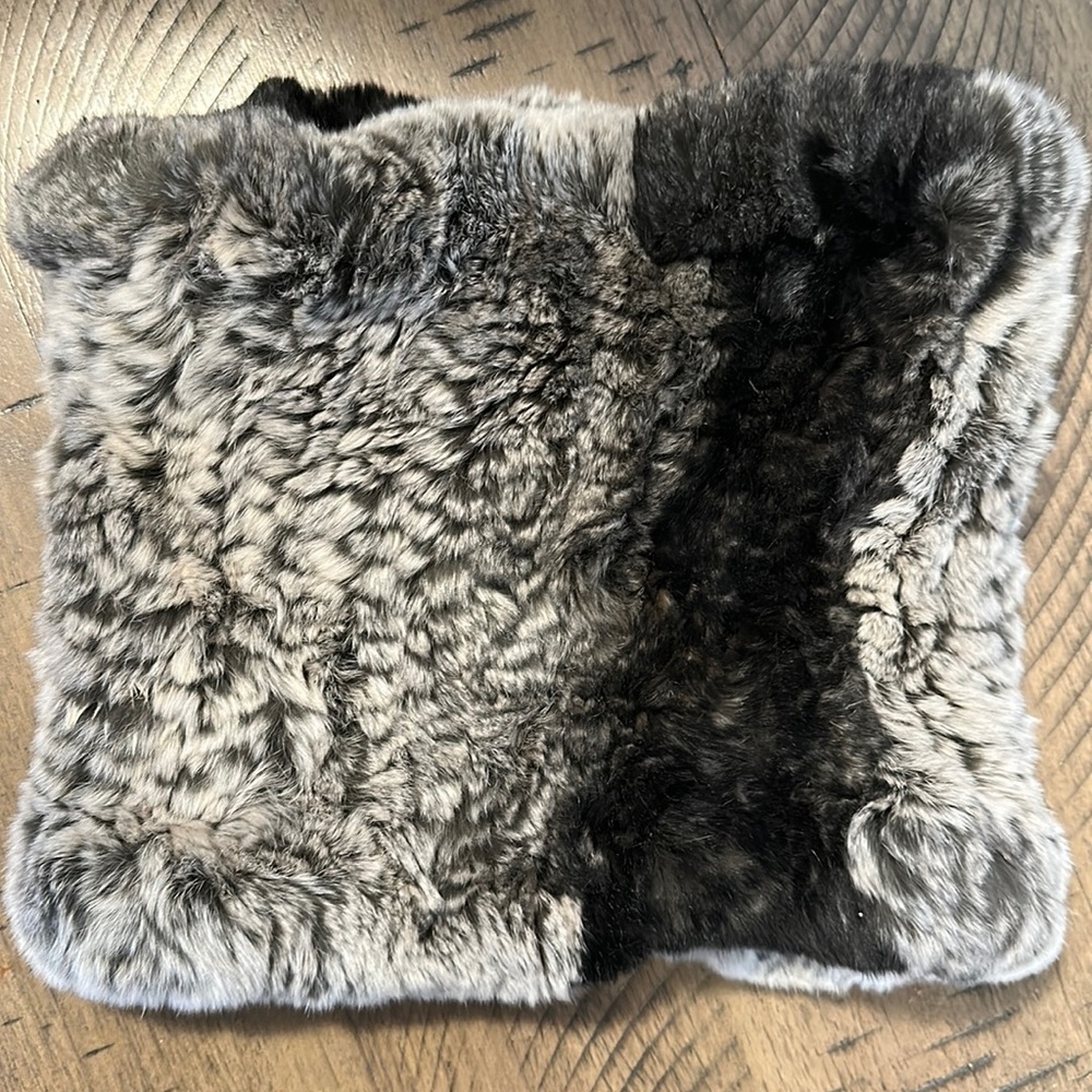 Rabbit fur funnel